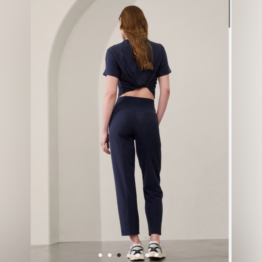 Athleta Navy Straight Crop Trousers - Picture 2 of 5